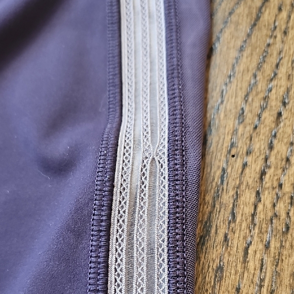 Lululemon Athletica Power Lines Crop Purple Leggings - Picture 6 of 6